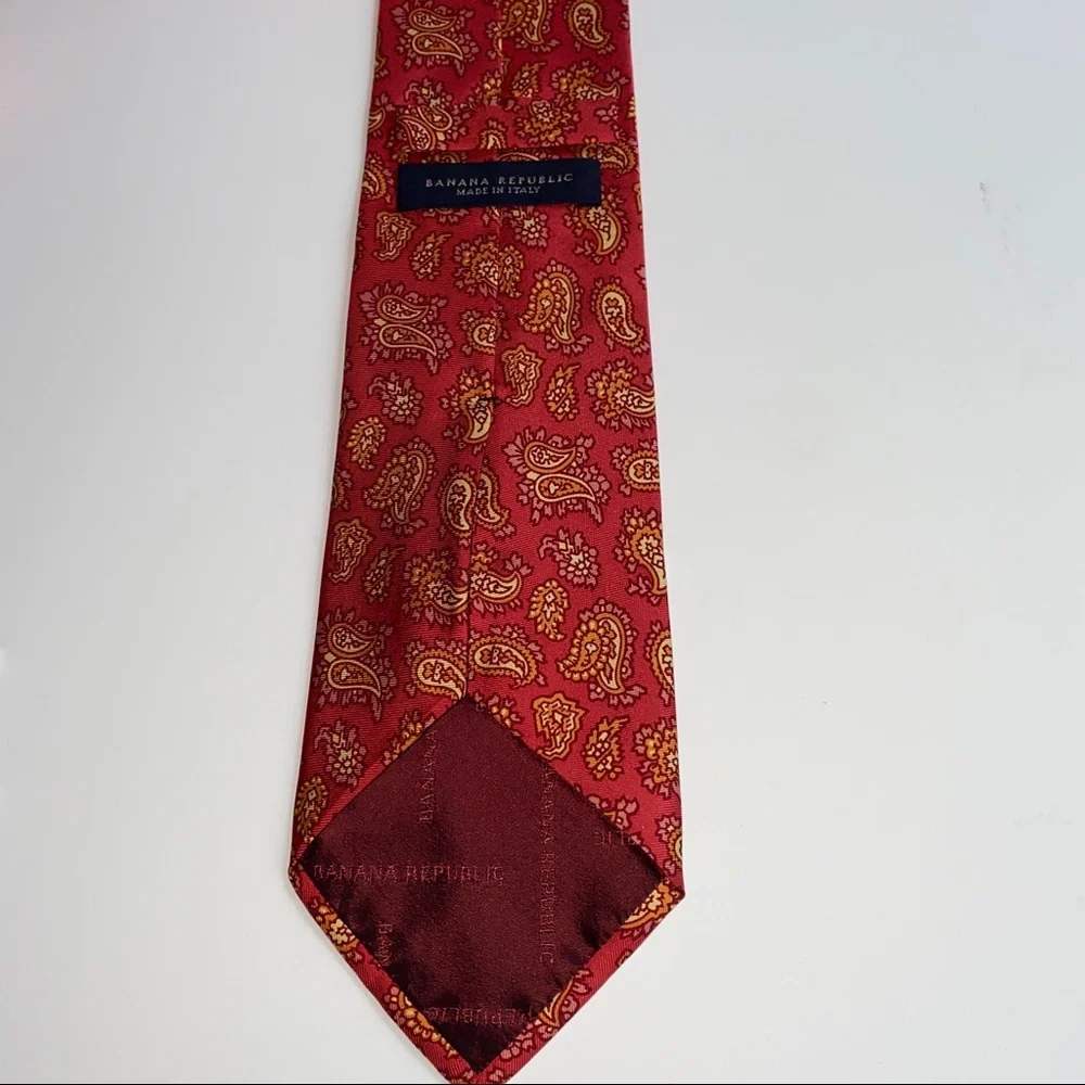 Banana Republic‎ Tie